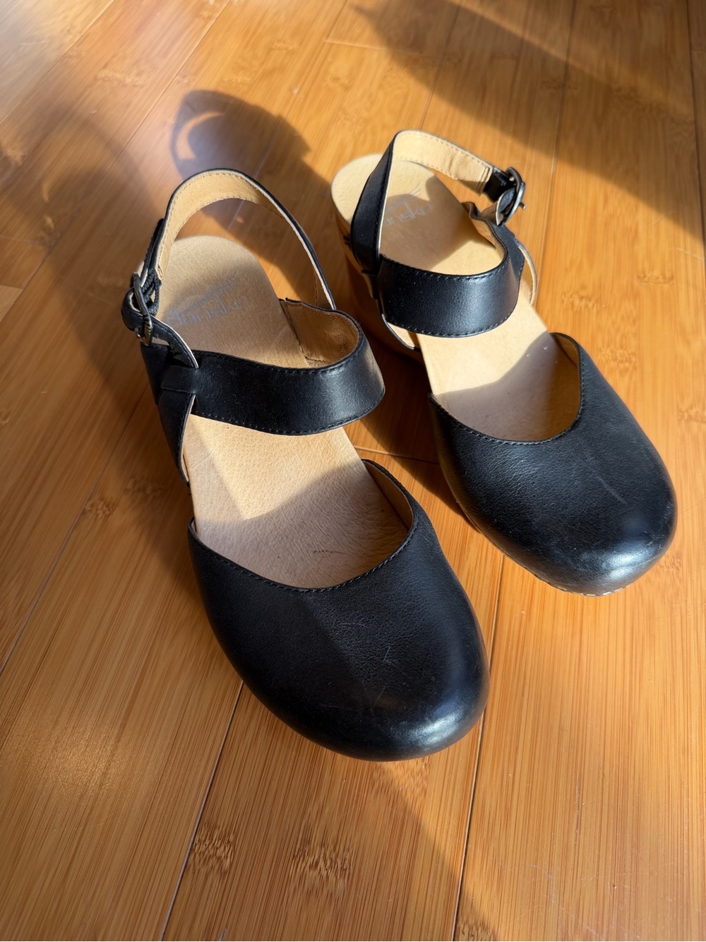 Dansko Black Leather Mary Jane Slingback Clogs EU Size 36